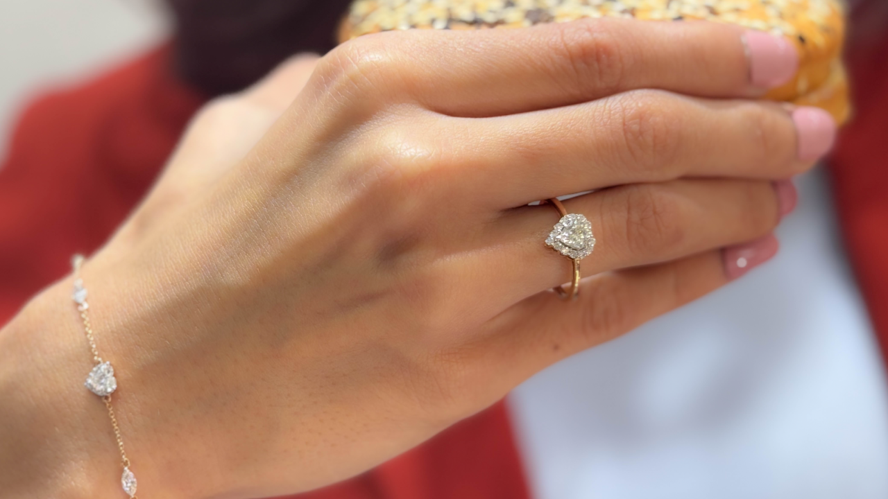 Office Wear Jewellery Trends: Minimal, Stylish & Work-Ready